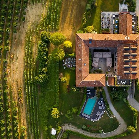 Relais Villa D'Amelia Benevello Esterno foto