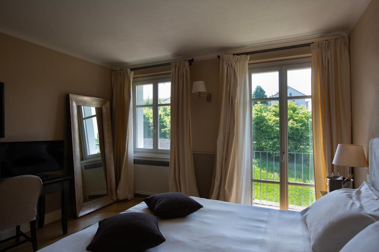 Relais Villa D'Amelia Benevello Esterno foto